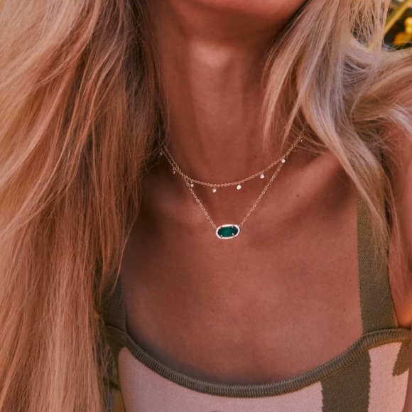 Kendra Scott Jewelry - Kendra Scott Eliza Silver Pendant Necklace in Emerald Cat's Eye